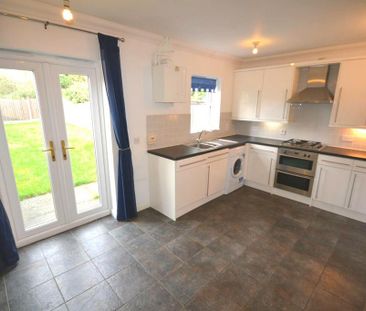 3 bedroom terraced house to rent - Photo 4