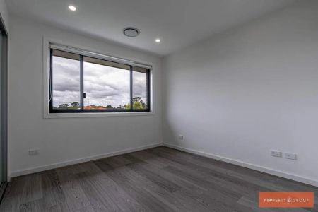 “Beautiful New 4 bedroom House. Ready to move in. Next to the Schofield Train station.” - Photo 4