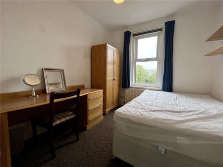 Edgehill Road, Bournemouth, Dorset, BH9 - Photo 5