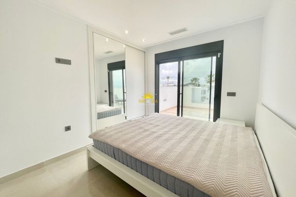 NEW BUILD 3 BEDROOM VILLA - BENIJOFAR - Photo 1