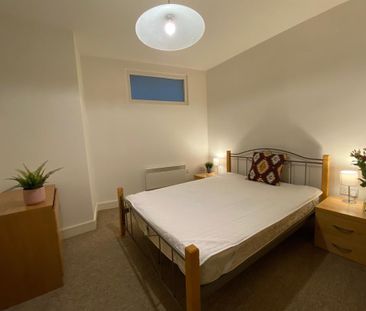 2 bedroom flat to rent - Photo 3