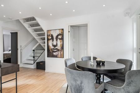 Idtjärnsgatan, Angered - Photo 3