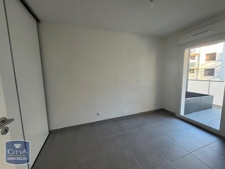 Location Appartement 3 pièces 57m² SETE 34200 - Photo 3