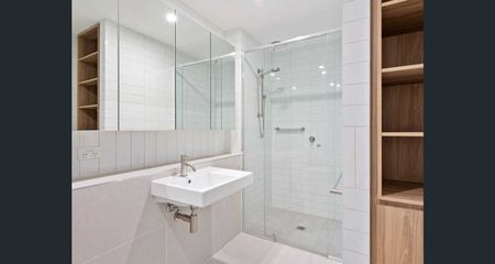 8/3 Adelaide Street, Mckinnon VIC 3204 - Photo 5