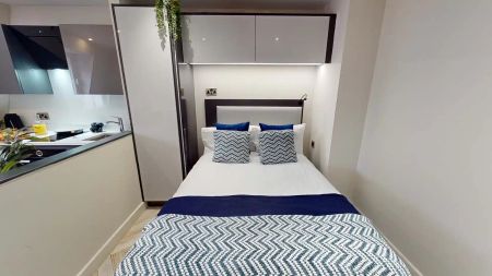 Gold Studio - Photo 2