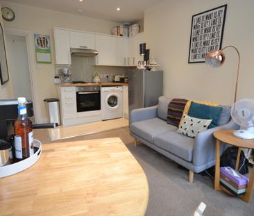 1 bedroom flat to rent - Photo 5