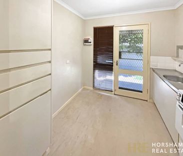 Charming Studio-Style Unit in a Convenient Location - Photo 4