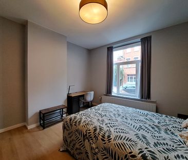 KAMER BESCHIKBAAR met eigen badkamer! - Photo 2