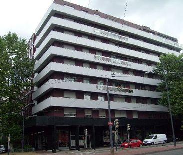 Location Appartement 2 pièces 49m² ST ETIENNE 42000 - Photo 3