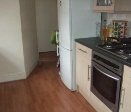 3 Bedroom Flat, Chillingham Road, Heaton - Photo 3