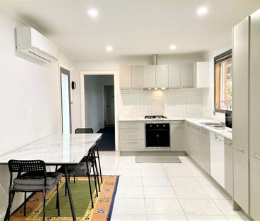 96 Brunswick Rd , MITCHAM - Photo 1