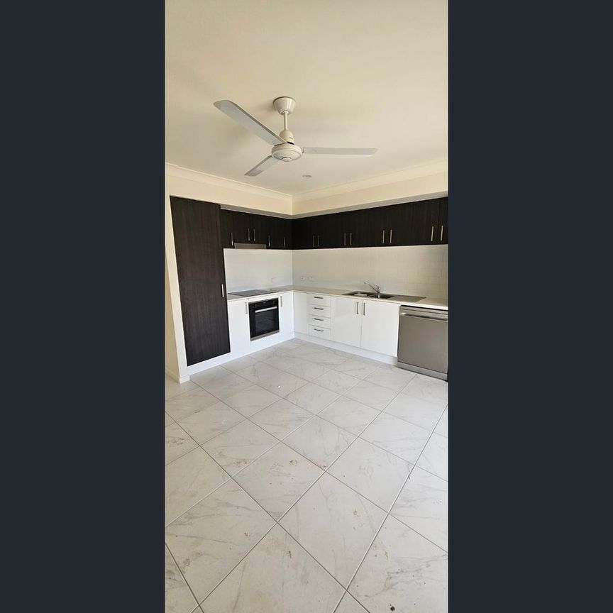 33A Lasek Court, Caboolture, Qld 4510 - Photo 1