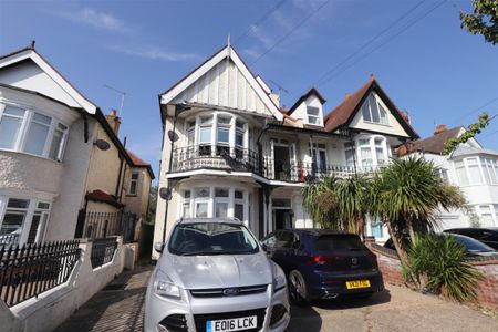Gloucester Terrace, Southend-On-Sea - Photo 5