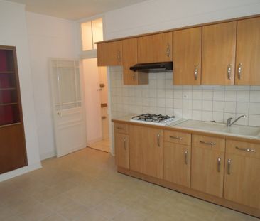 Location Appartement 2 pièces 49m² - Photo 6