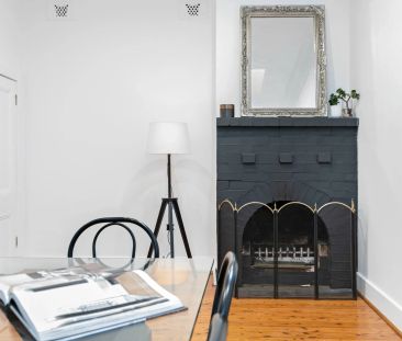 CHARMING HOME IN A PREMIUM SETTING - Photo 2