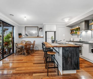 21 Hampshire Street, Officer VIC 3809 - House For Rent | Domain - Photo 3