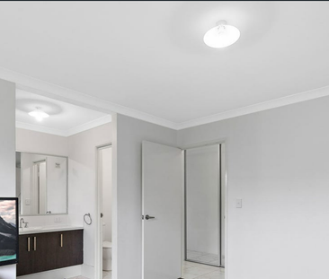 30 Charnwood Grove, Hilbert WA 6112 - House For Rent - $730 | Domain - Photo 5