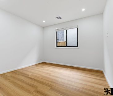 13 Conway Circuit, Aintree, Vic 3336 - Photo 4