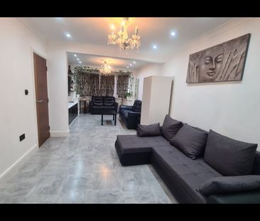 3 Bed Terraced House, Warden Avenue, HA2 - Photo 1