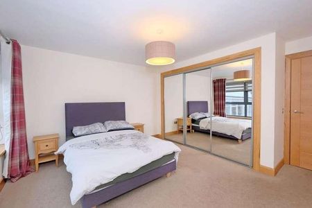 Beaconsfield Mews, Top Floor, AB15 - Photo 4