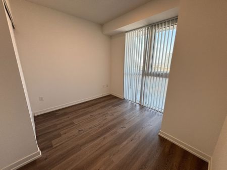 For Lease - 28 Interchange Way Unit# 2008, Vaughan, Ontario - Photo 5