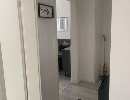 Ich suche einen Nachmieter zum 1.12 oder sofort - Photo 1