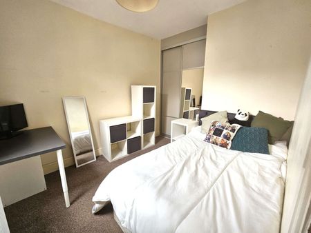 16 Spring View Road, Crookesmoor, S10 1LS - Photo 5