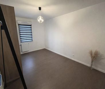 Location Appartement 3 pièces 60m² LOUVROIL 59720 - Photo 1