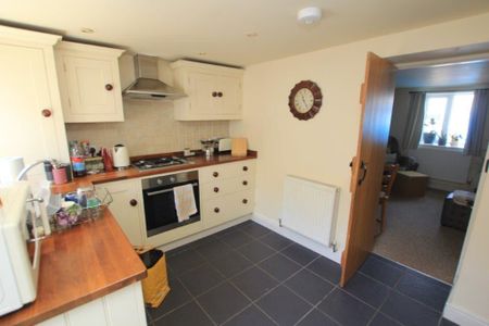 2 bedroom barn conversion to rent - Photo 5