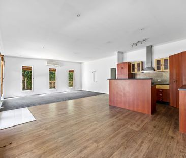 3 BEDROOM HOUSE LOCATED 3 BLOCKS TO STURT STREET - Photo 1