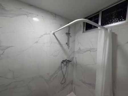 Calle Riojanos, Madrid, Community of Madrid 28018 - Photo 4