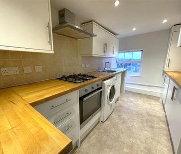 3 bedroom apartment to rent - Photo 5