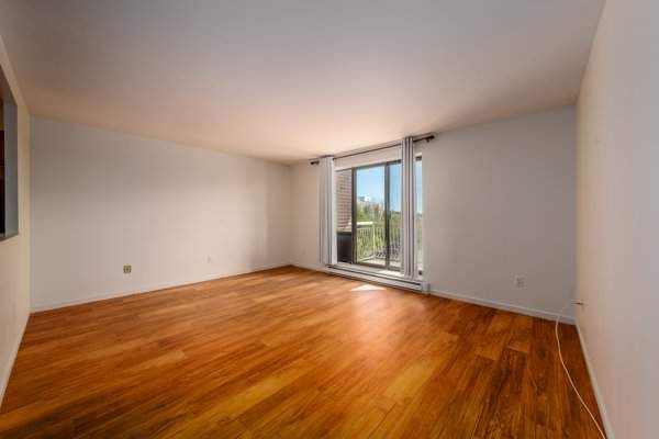 Oak Hill One Apartments - Photo 1