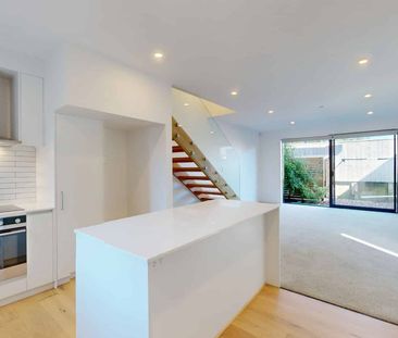 Exceptional Kelburn Home - Photo 1