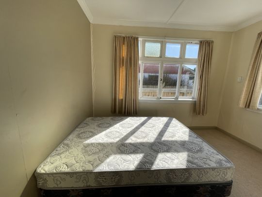 Great One Bedroom Unit In Windsor - Photo 1