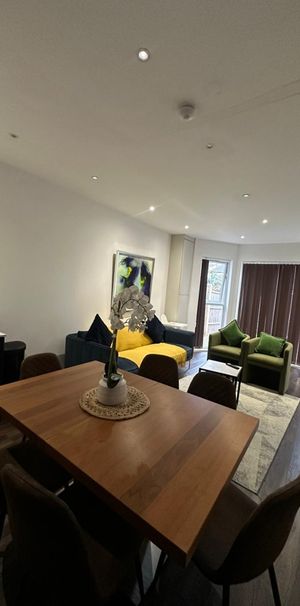 3 Bed Flat, Finchley Road, NW11 - Photo 1