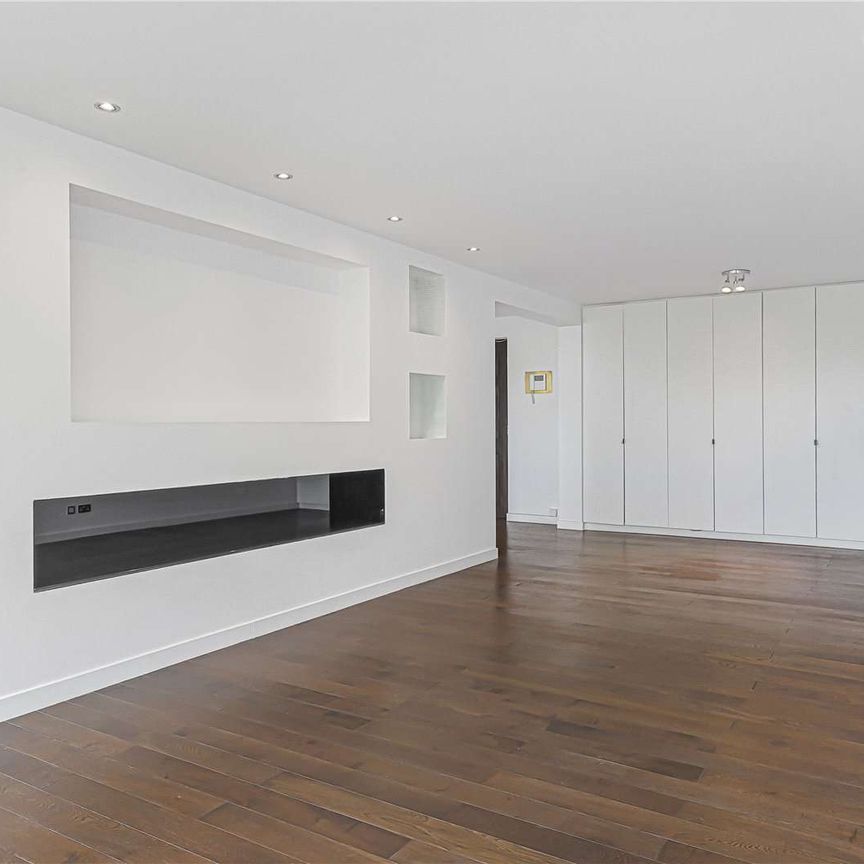 A contemporary two bedroom apartment in a portered development. - Photo 1