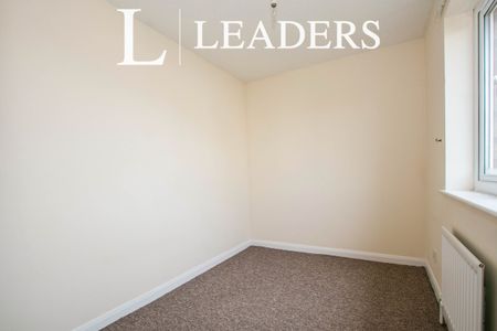 3 bedroom house to rent Doe Copse Way, New Milton, BH25 - Photo 4