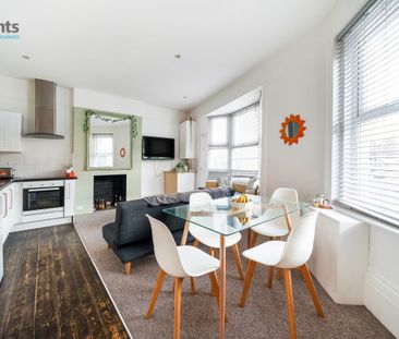 3 bedroom maisonette to rent - Photo 2