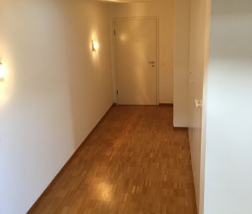 3.5 Zimmer, 115 m², 2. Stock - Photo 4