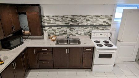 For Lease - 10 Brian Avenue Unit# Lower, Toronto, Ontario - Photo 2