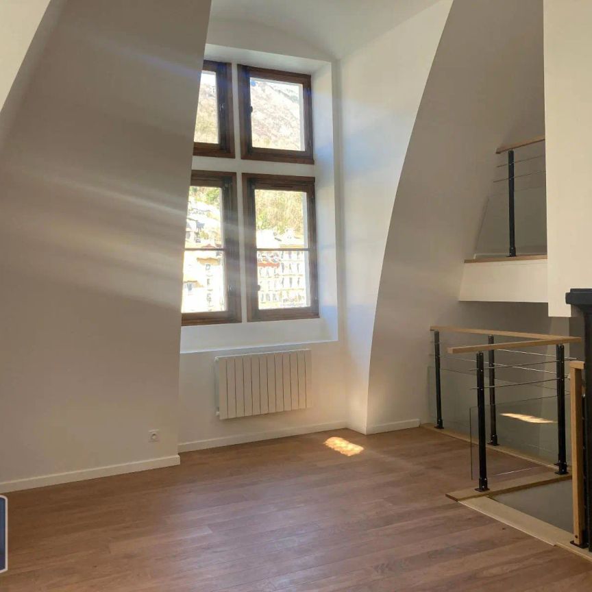 Appartement à louer 1 pièce 77.63m² - Photo 1