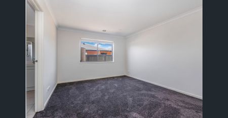 4 Bedroom family home with seperate lounge - Photo 3