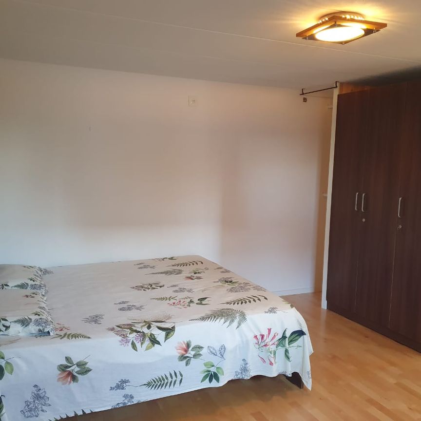 Bergklintvägen, Upplands Väsby - Foto 1