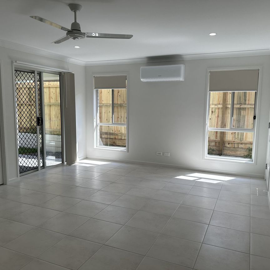 Homey 2 bedroom Duplex - Photo 1