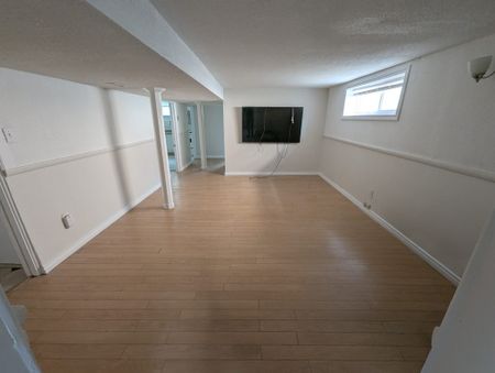 For Lease - 1562 Warden Avenue, Toronto, Ontario - Photo 5