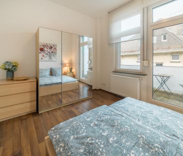 City-Residence: Nette 2-Zimmer-Wohnung in schönem Altbau - Photo 4