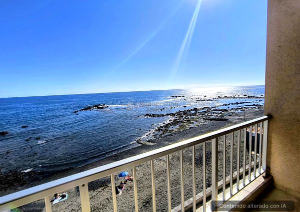 **To rent in Las Galletas, 2 bedroom apartment