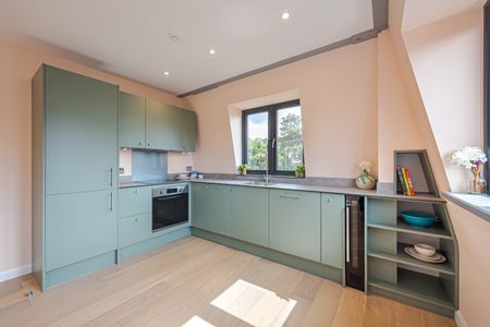 2 Bed Flat, Roehampton Lane, SW15 - Photo 5