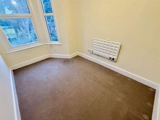 Southwater Road, St Leonards On Sea, TN37 - Photo 1